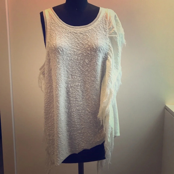 Free People Treat Me Tender Top NWT - Picture 4 of 6